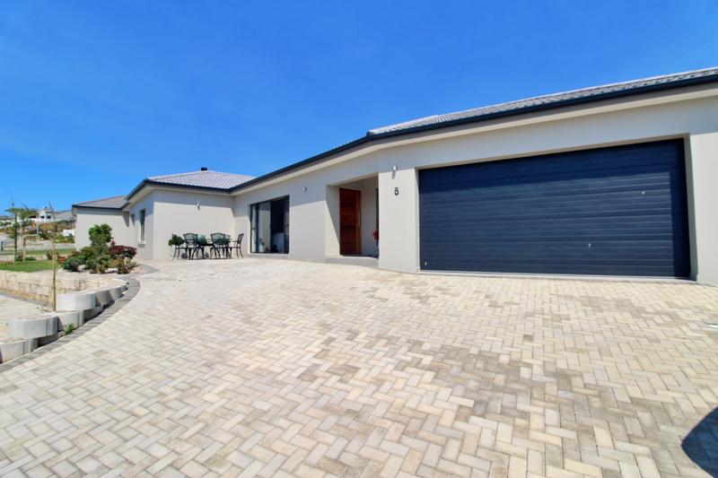 3 Bedroom Property for Sale in Reebok Western Cape